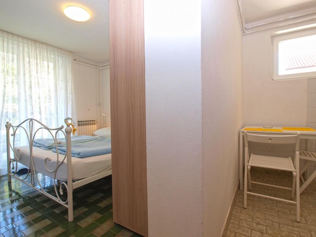 Apartments Zorka 1421 Pjescana Uvala Ngoại thất bức ảnh